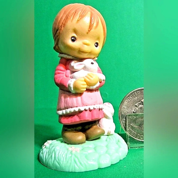 1977 Hallmark Merry Miniature BETSY CLARK with Bunny Rabbits Easter Spring - Picture 1 of 8